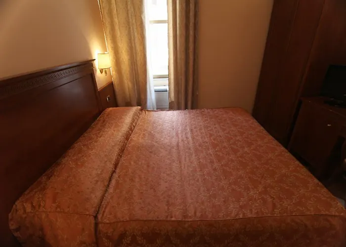 ベッド・アンド・ブレックファスト Elegance ローマ